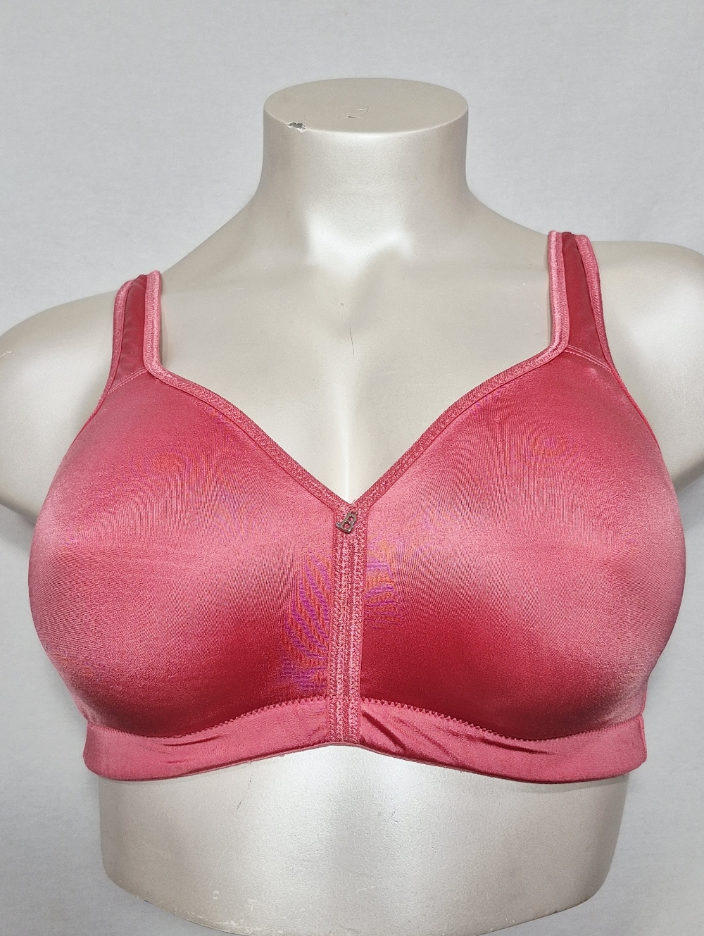 38DD Breezies UltimAir Unlined Wire Free Bra Pink